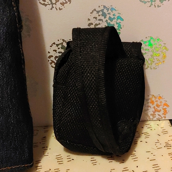 MGA Boy Bratz Jeans and Crossbody Bag - Picture 3 of 5